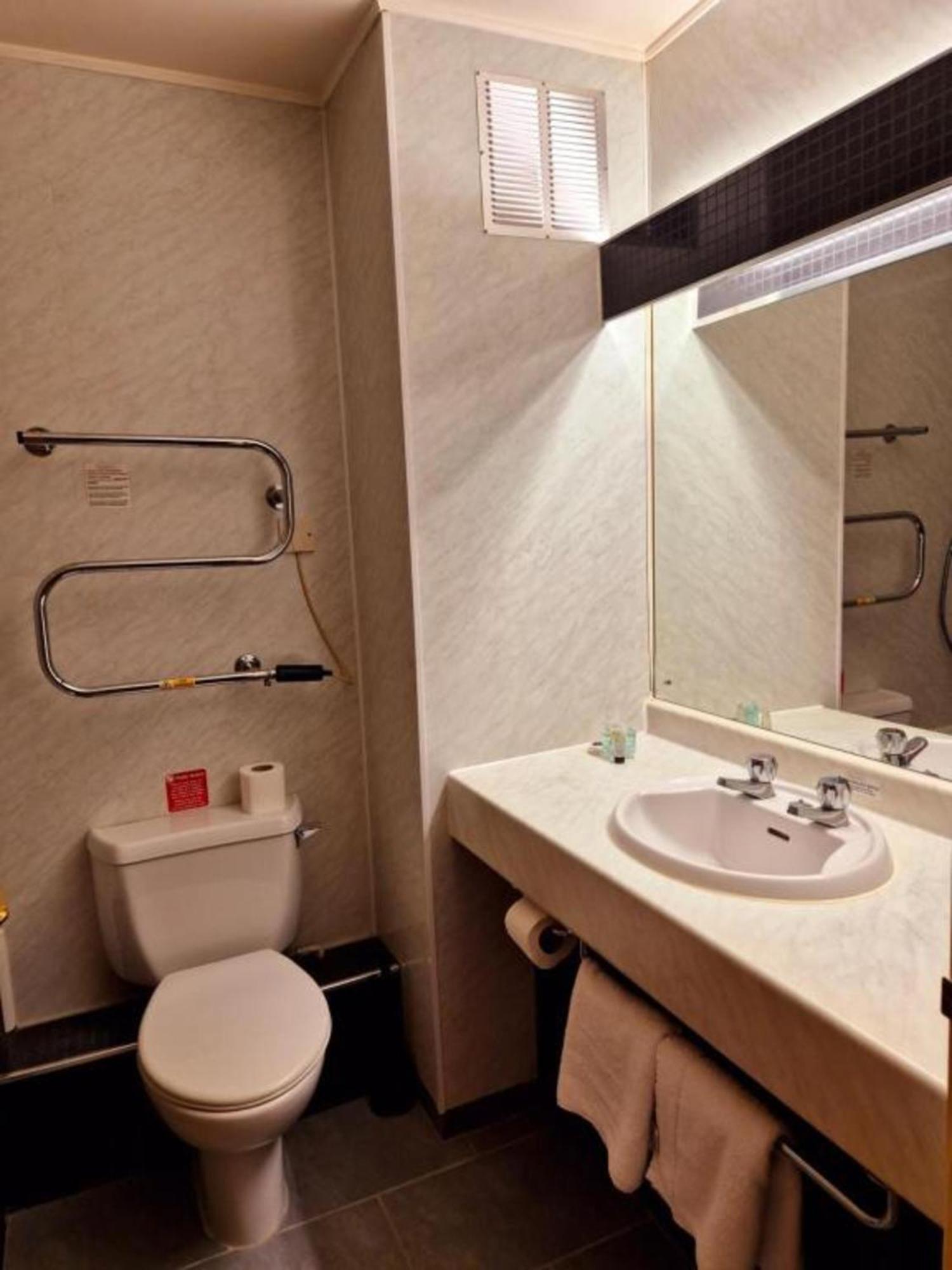 Boston Supreme Hotel エクステリア 写真